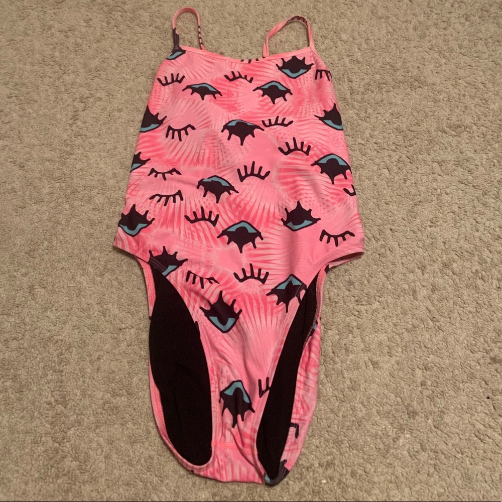 Jolyn jackson 2 tie back